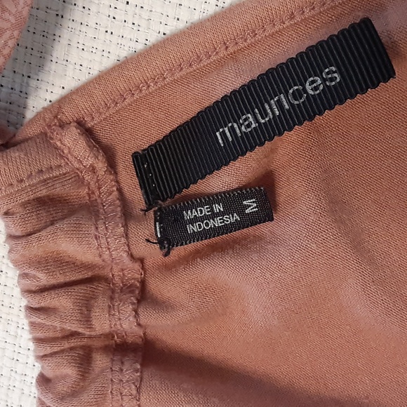 Maurices Top M - Picture 3 of 7